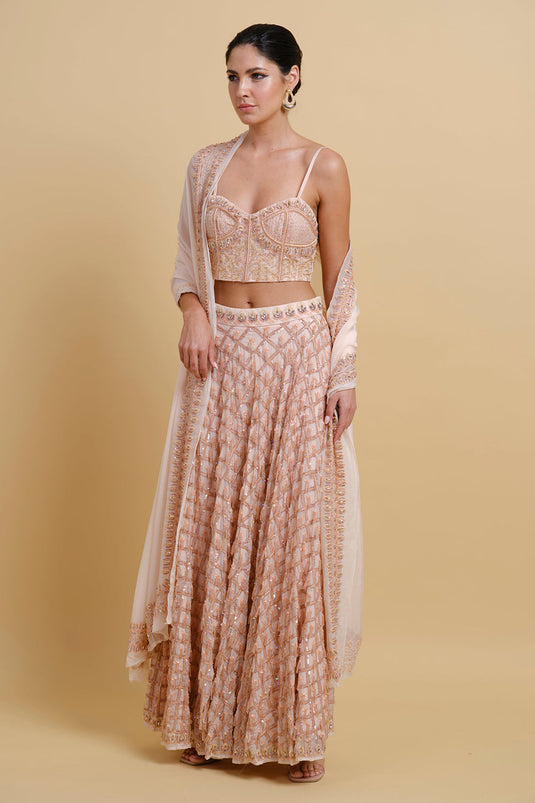 Misrakesi Lehenga