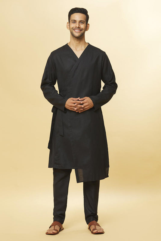 Tatvam Arigato Cotton Solid Kurta & Pyjama Set