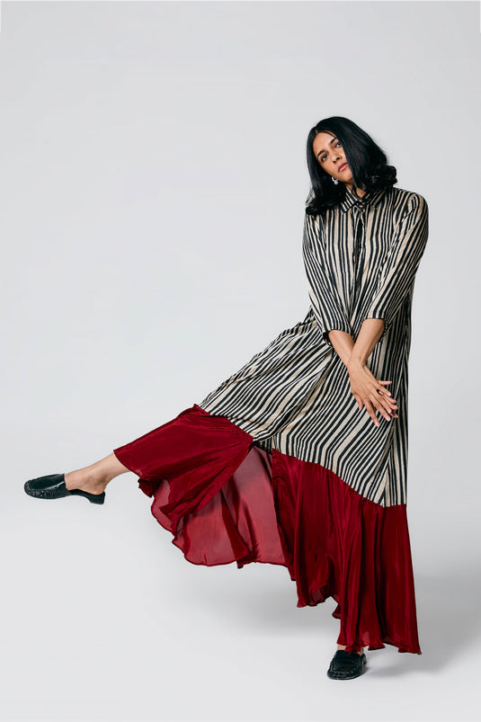Stripes dress with belt