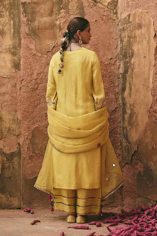 GUL-E-KAMAL