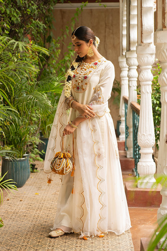 GEHNA IVORY