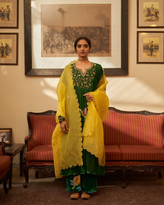 Makhmal Rani Bahar Kurta set