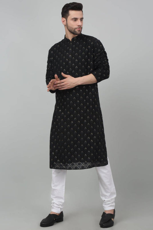 Jahaan Thread Embroidered Kurta Set