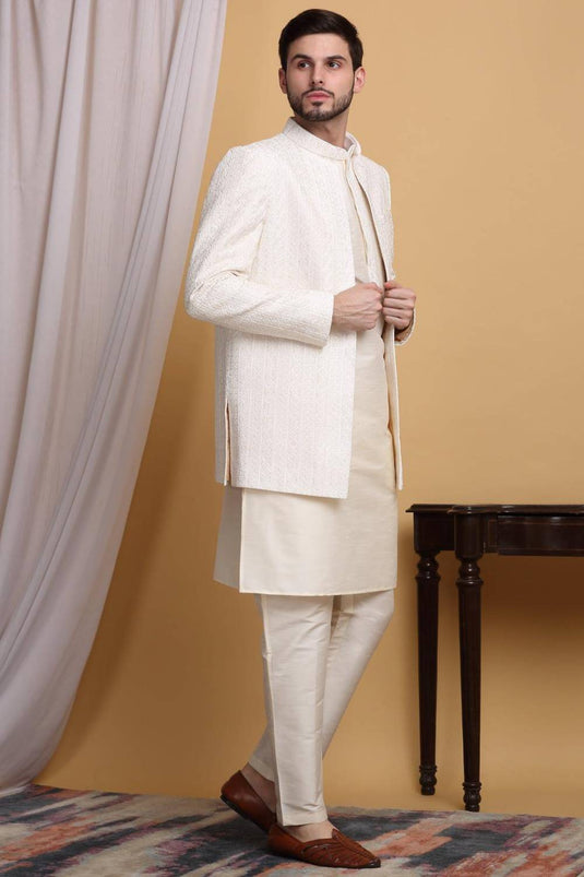Om Embroidered Open Jacket Set - Ivory
