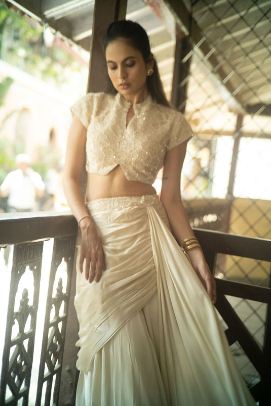 The Ivory Sculpted Set