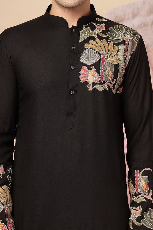 Black Indo-Western Kurta Set With Embroidered Nehru Jacket