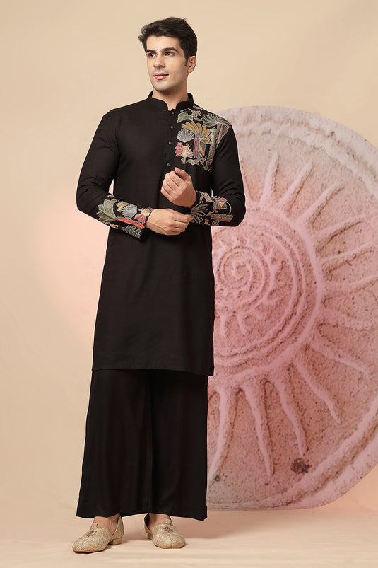 Black Indo-Western Kurta Set With Embroidered Nehru Jacket