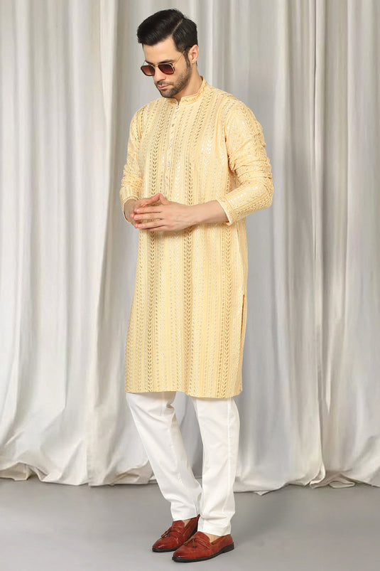 Harshollas Embroidered Kurta With Back Elastic Pants