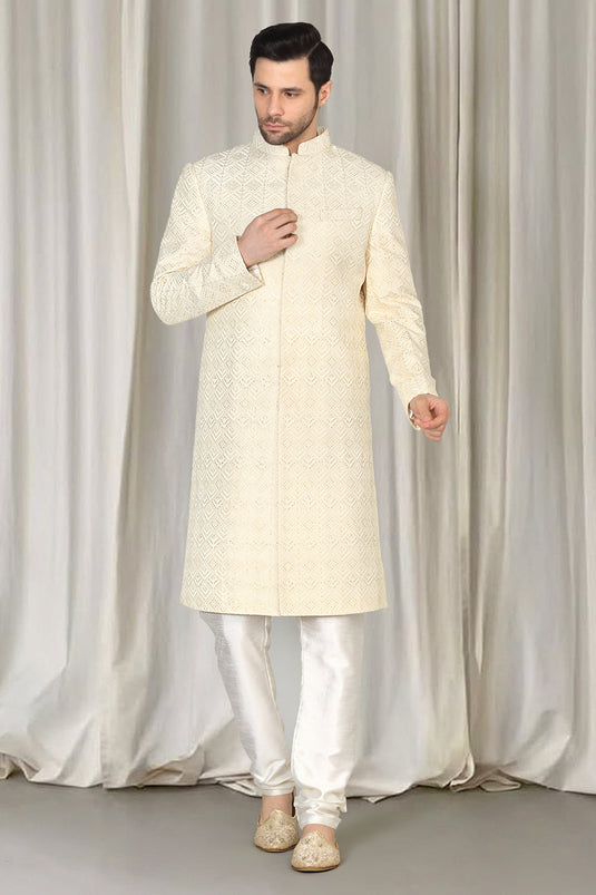 Jashne Bahaar Sherwani Set With Kurta , Dupatta And Pants