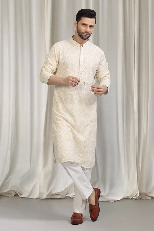 Jashne- Khaas Embroidered Kurta With Back Elastic Pants