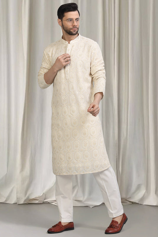 Jashne- Khaas Embroidered Kurta With Back Elastic Pants