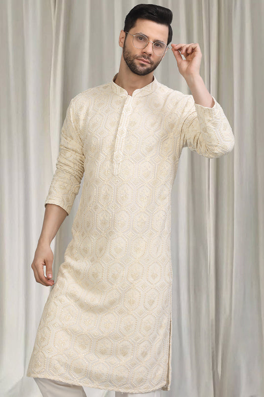 Jashne- Khaas Embroidered Kurta With Back Elastic Pants