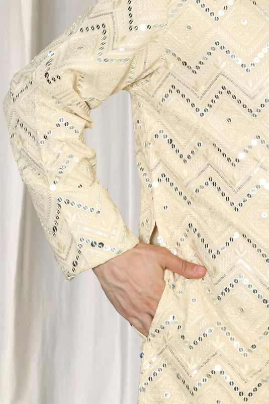 Krishna Mirror Embroidered Kurta With Back Elastic Pants
