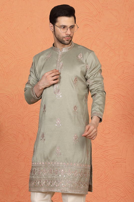 Maharaj Embroidered Kurta with Back Elastic Pants