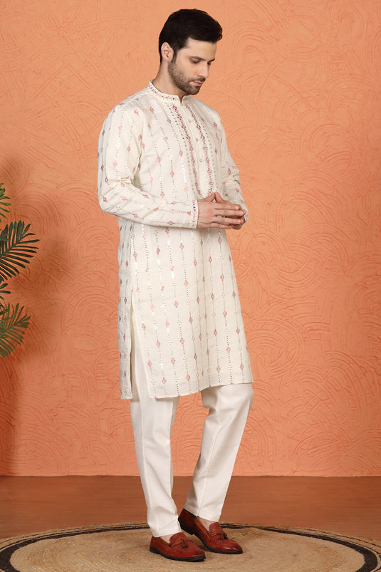 Mayuresh Mirror Embroidered Kurta with Back Elastic Pants