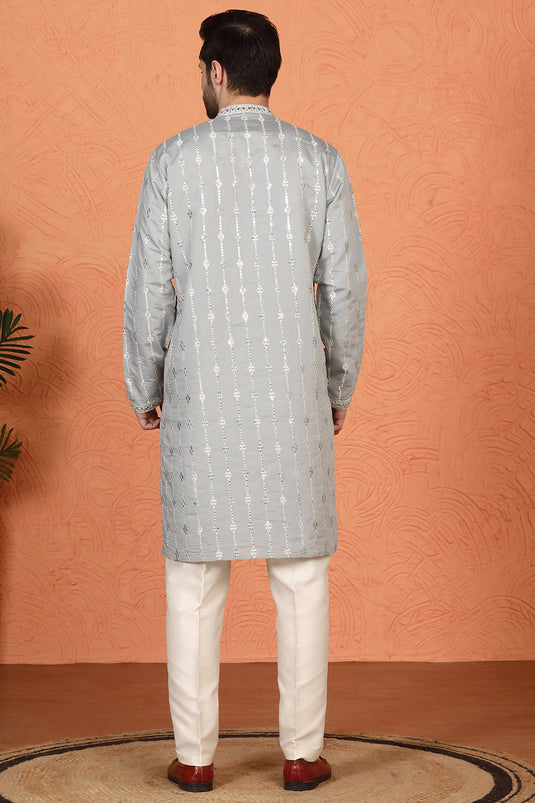 Mayuresh Mirror Embroidered Kurta with Back Elastic Pants