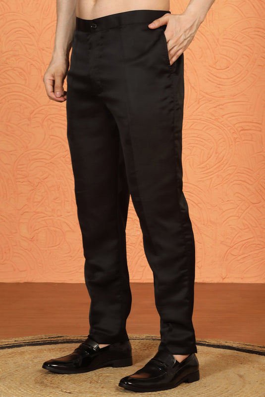 Mehfil-E-Khaas Embroidered Kurta Set with Back Elastic Pants