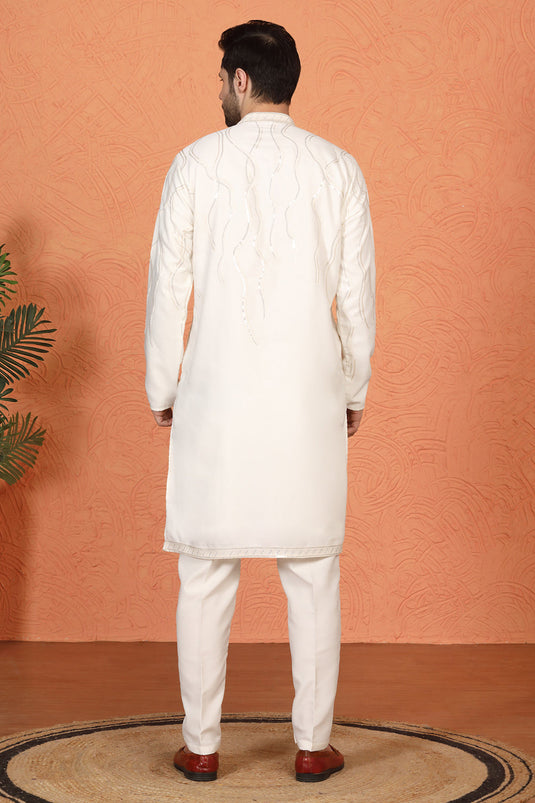 Mehfil-E-Khaas Embroidered Kurta Set with Back Elastic Pants