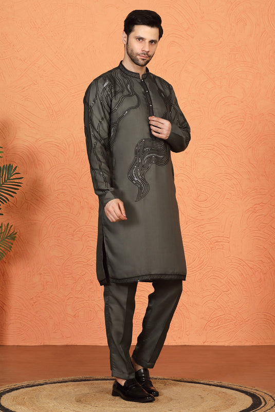 Mehfil-E-Khaas Embroidered Kurta Set with Back Elastic Pants