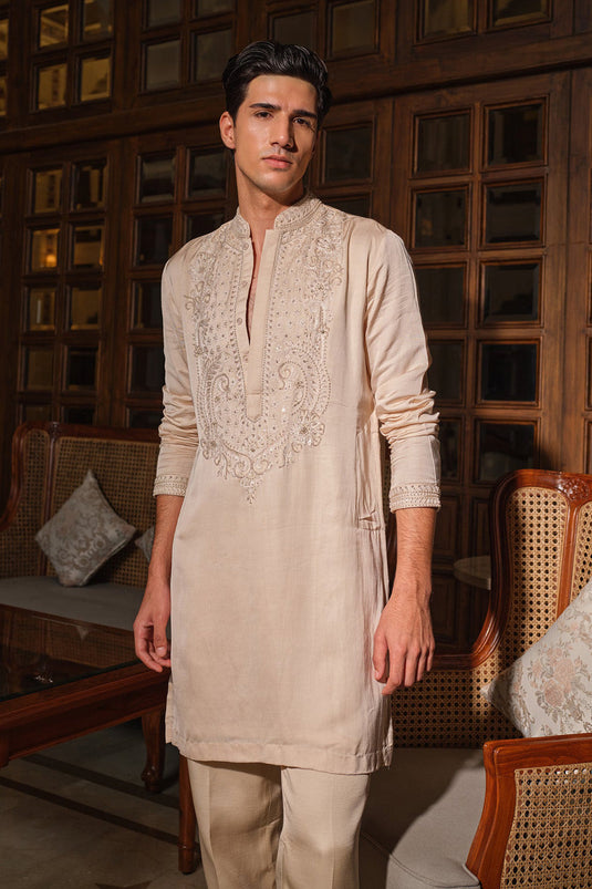 Mughal Elan Kurta Set