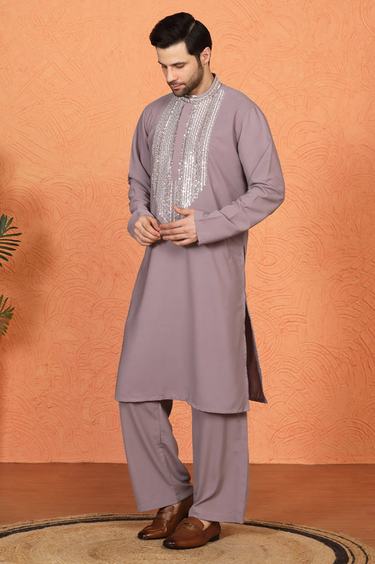 Nawaaz Embroidered Kurta with Loose Fit Parallel Matching Pants