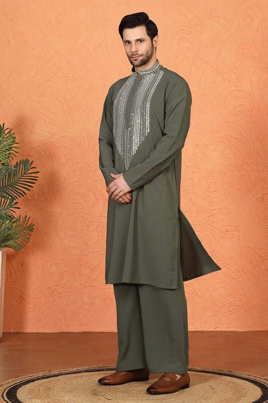 Nawaaz Embroidered Kurta with Loose Fit Parallel Matching Pants