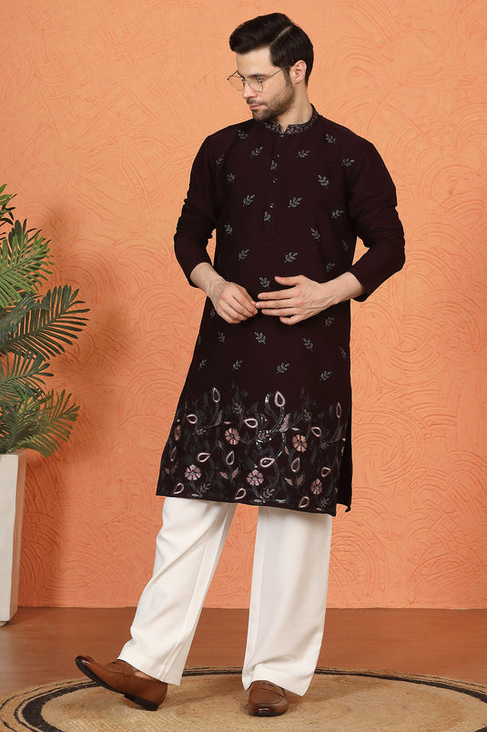 Phool Buta Patti Embroidered Kurta with Loose Fit Parallel Matching Pants