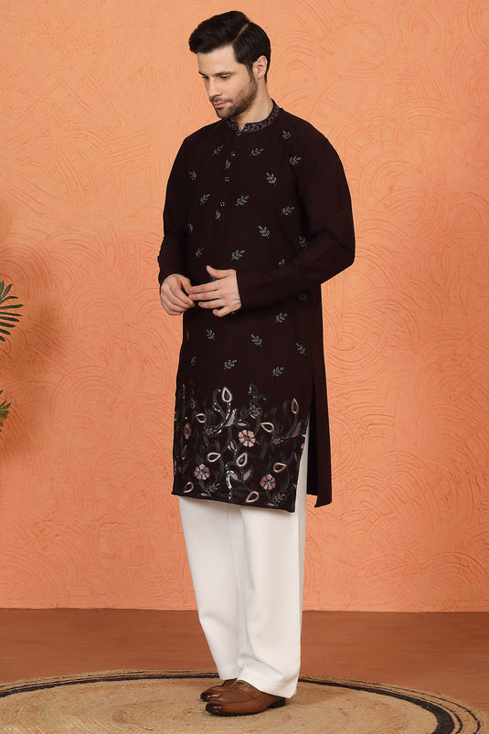 Phool Buta Patti Embroidered Kurta with Loose Fit Parallel Matching Pants