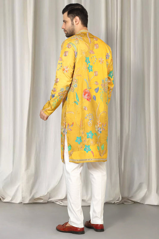 Phool Utsav Embroidered Kurta With Back Elastic Pants