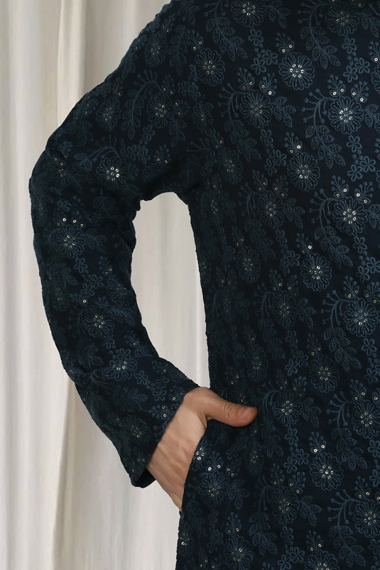 Pushpotsav Embroidered Kurta With Back Elastic Pants