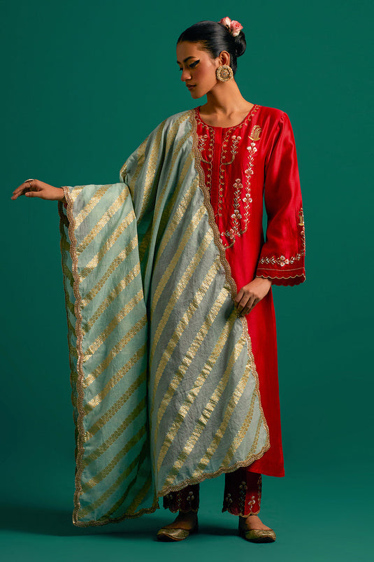 Red hand embroidered silk chanderi kurta set with green chanderi dupatta