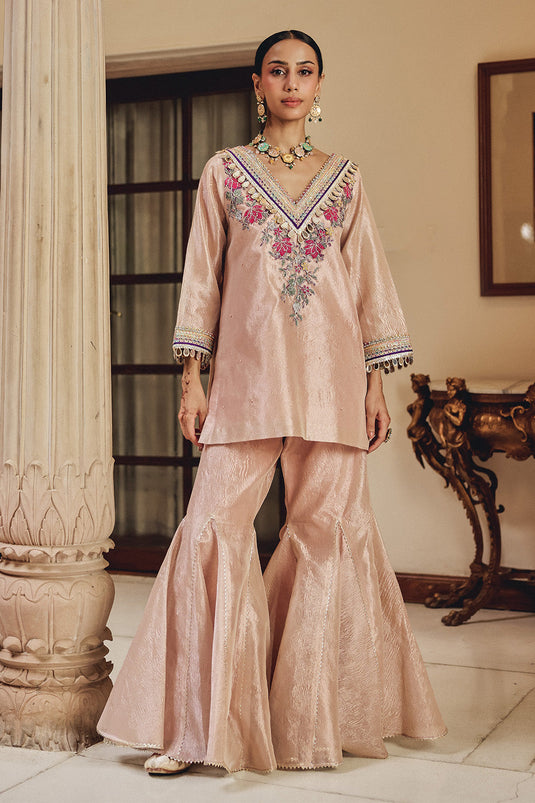 Rose Gold Gulnaz