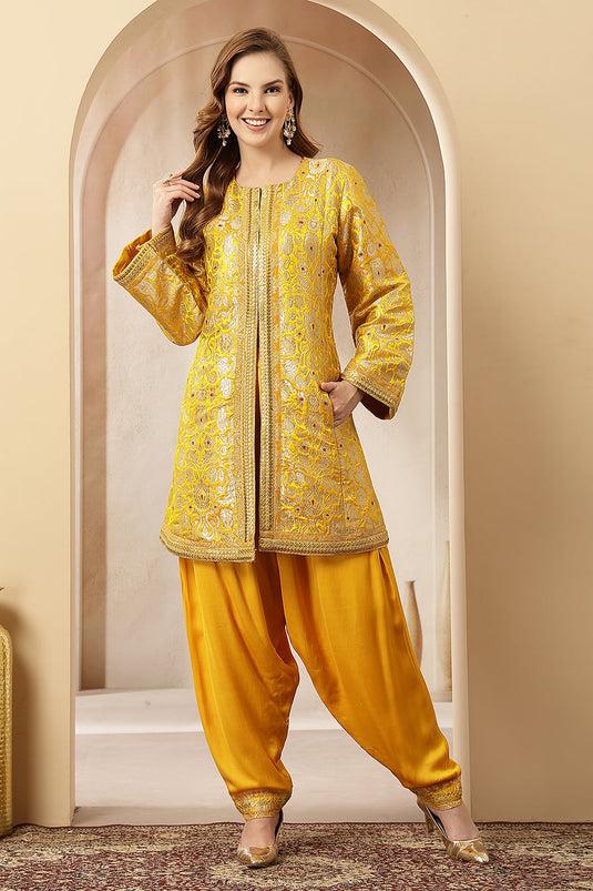 Sunehri Nazakat