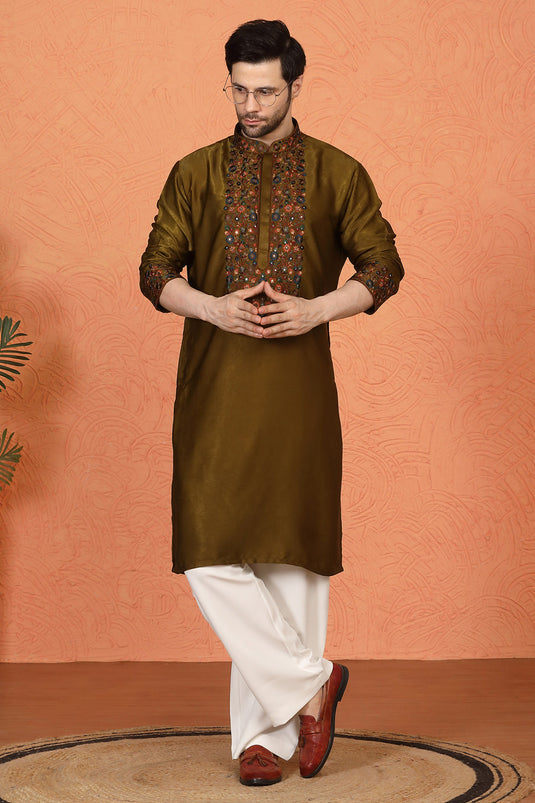 Swarna Utsav All Over Embroidered Kurta with Back Elastic Pants