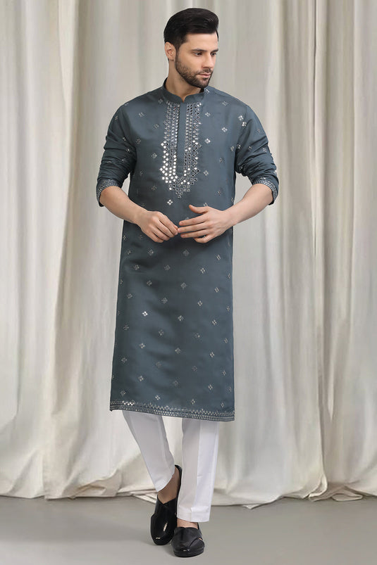 Tyohaar Mirror Embroidered Detail Kurta Set With Dupatta And Pants