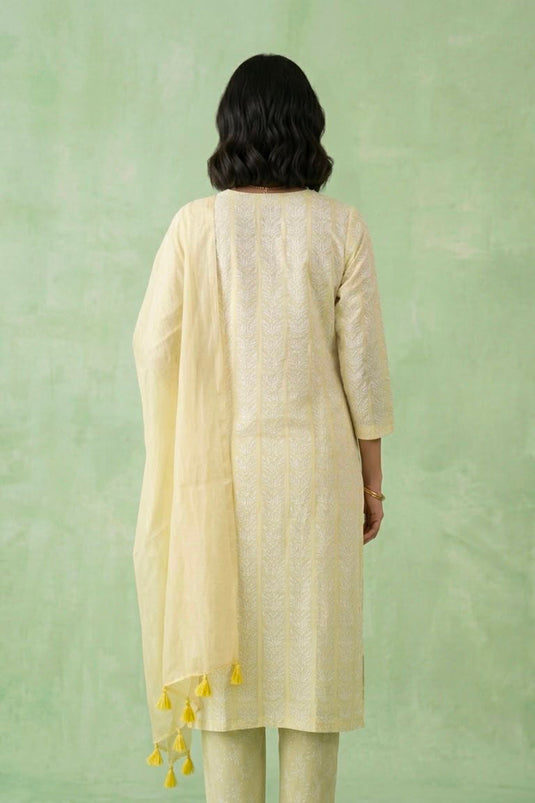 Yellow pleated suit set