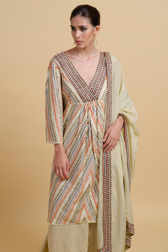 Vapu Kurta Set