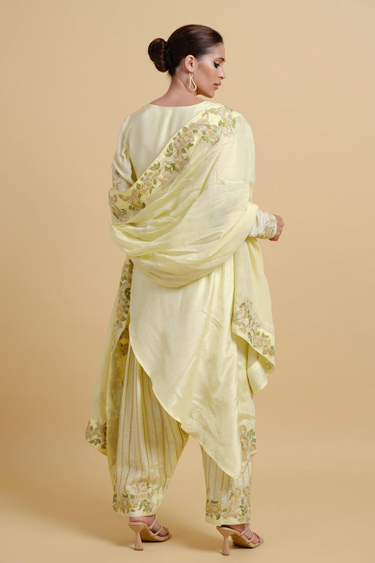 Indradevi Kurta Set