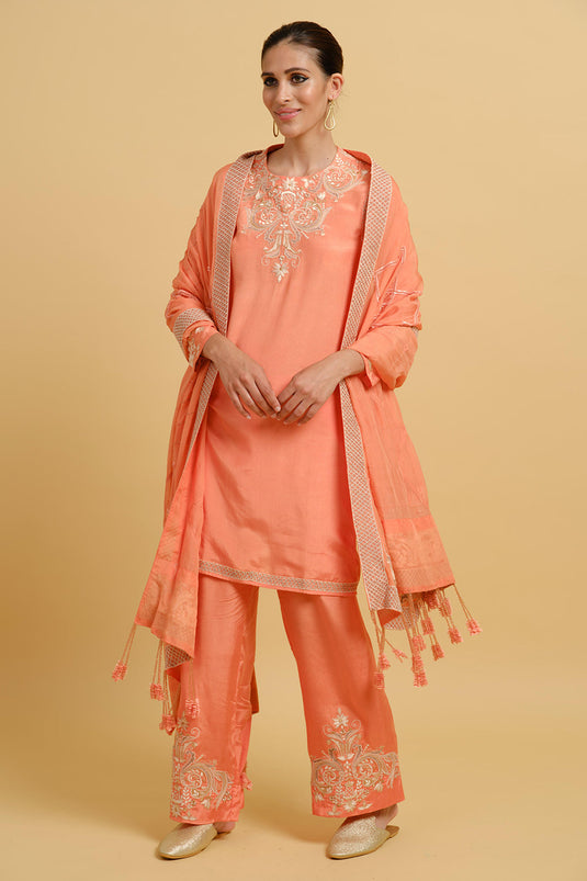 Suvarnamala Kurta Set