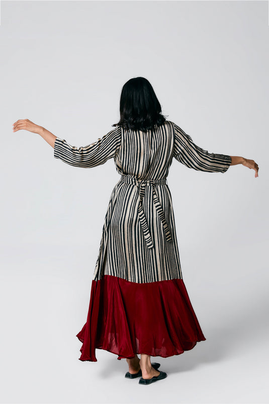 Stripes dress with belt