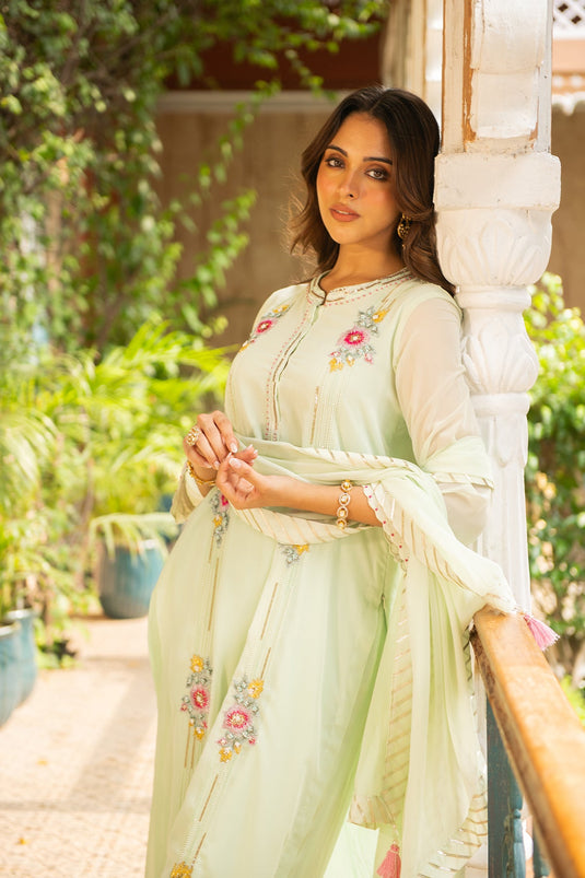 PUJA SEA GREEN