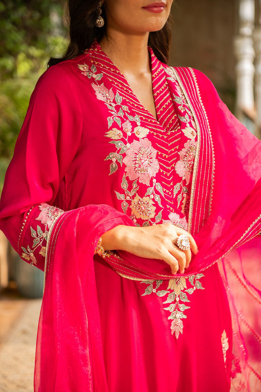 MANYA RANI PINK