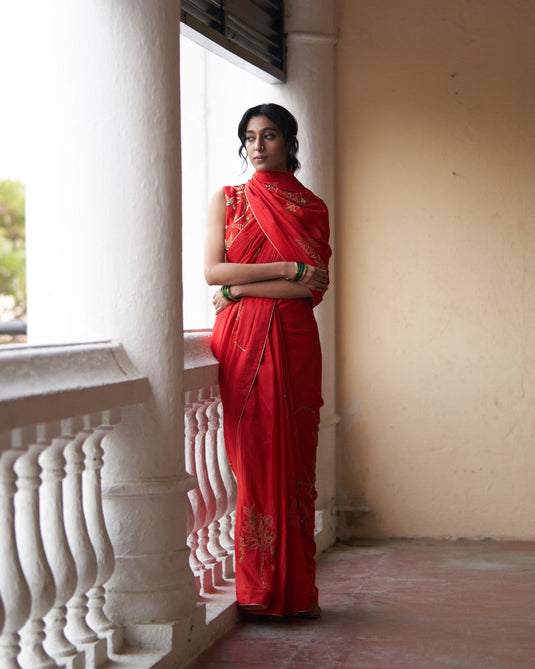 Surkh laal  Zari Sitara  Saree