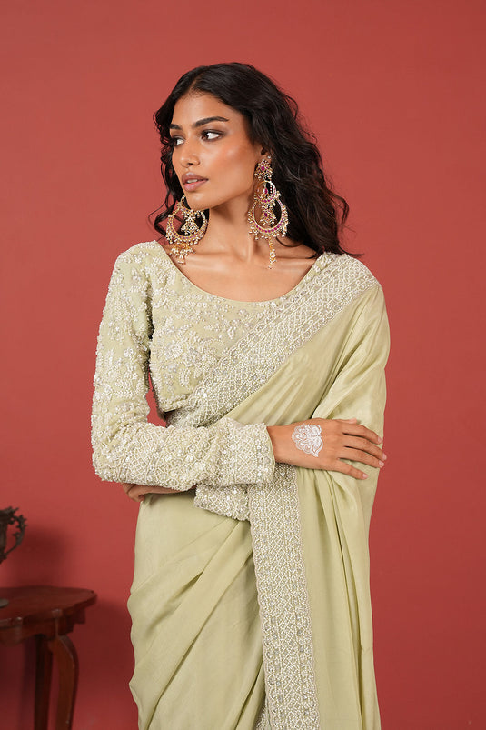 Hand-Embroidered Saree Set with Luxe Detailing