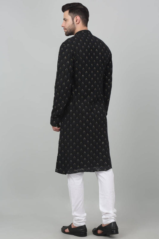 Jahaan Thread Embroidered Kurta Set
