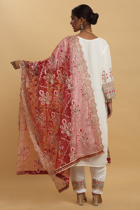 Floral Embroidered Kurta Set