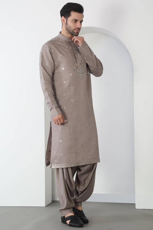 Aham Grey Cotton Embroidered Thread Grey Mirror Kurta Patiala Set