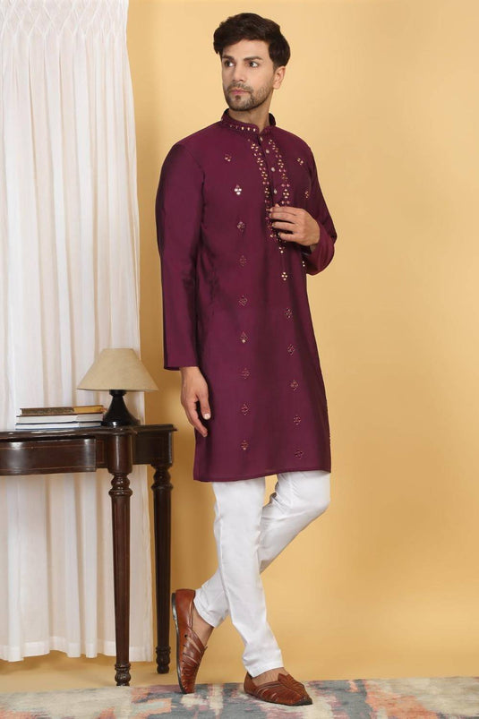 Swarna Mirror Work Kurta And Pant Set - Wine