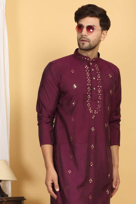 Swarna Mirror Work Kurta And Pant Set - Wine