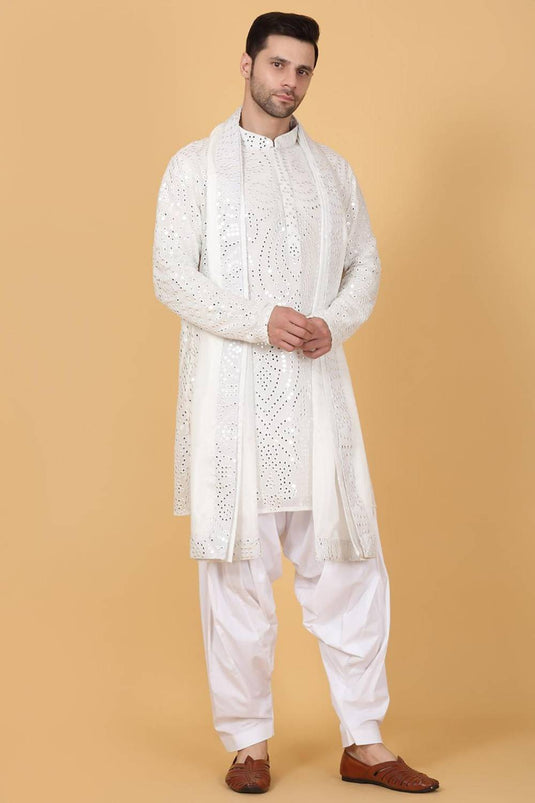Jahaan Mirror Embroidery Work Kurta Set - White